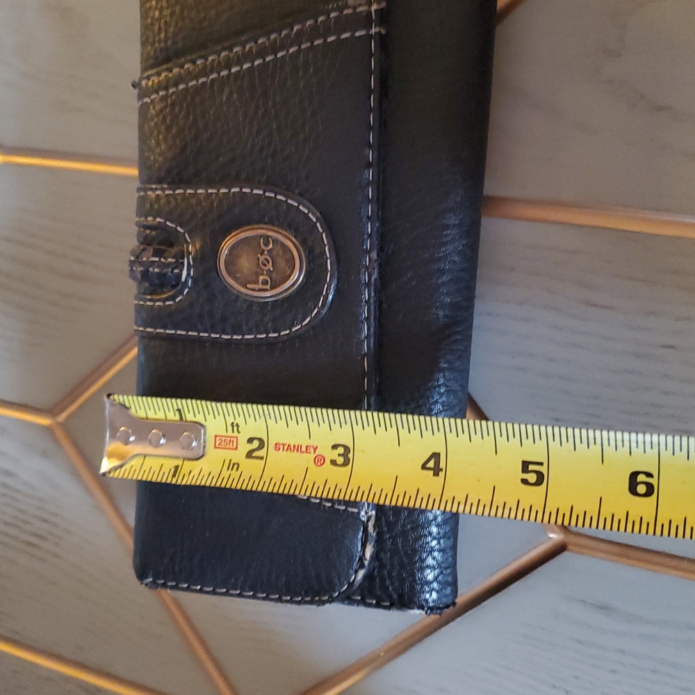 b.o.c. Black Women's Wallet - Picture 9 of 11